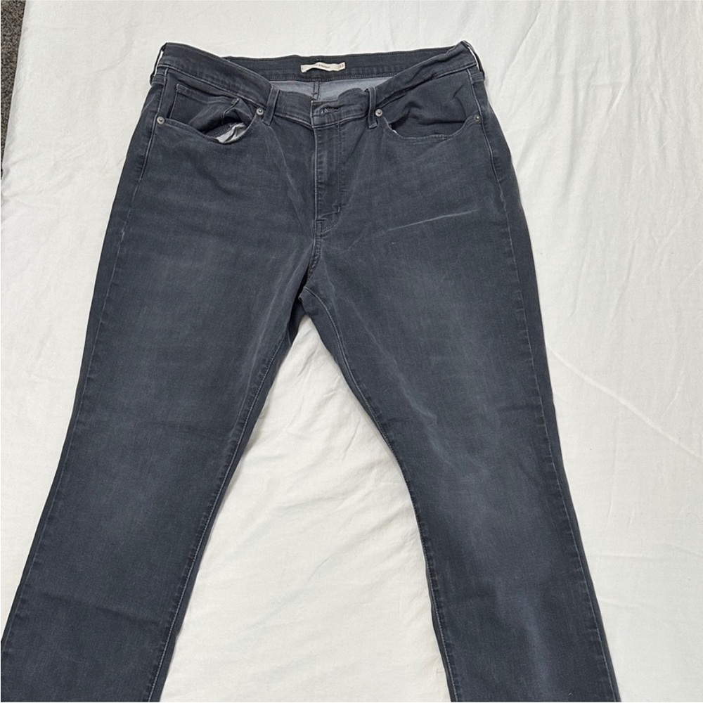 Levi's Women's Charcoal Straight Leg Jeans - Picture 3 of 3